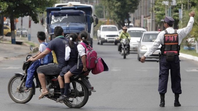IRRESPONSABILIDAD Y FALTA DE CONTROL A MOTOS FORMAN CÓCTEL MORTAL EN PARAGUAY